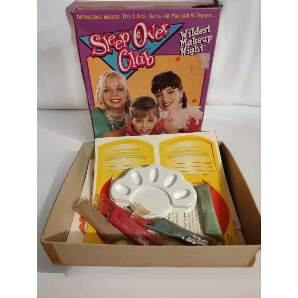 Sleep Over Club Wildest Makeup Night Set Vintage 1995 Parker Bros
